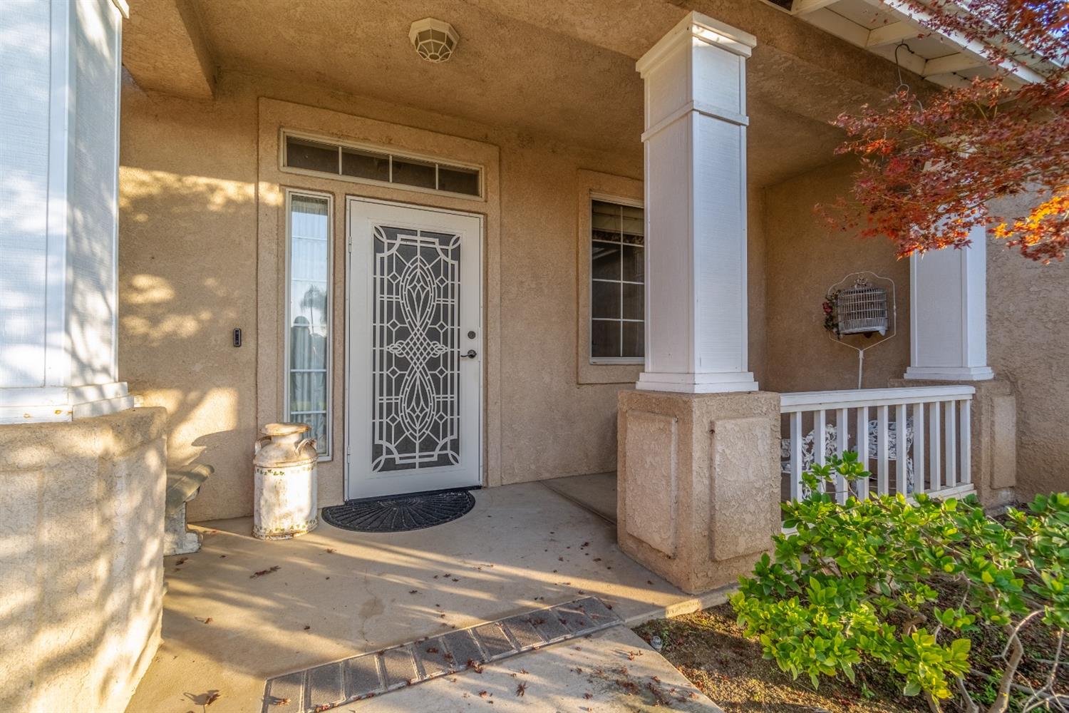 2096 North Thompson Avenue Reedley, CA 93654 - Photo 3 of 32 Gallery Image 3