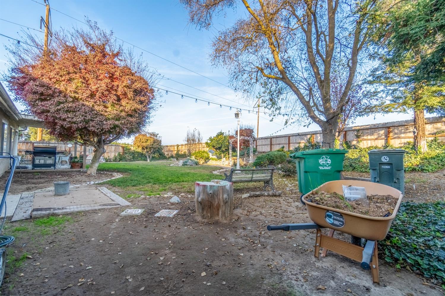 2096 North Thompson Avenue Reedley, CA 93654 - Photo 29 of 32 Gallery Image 29