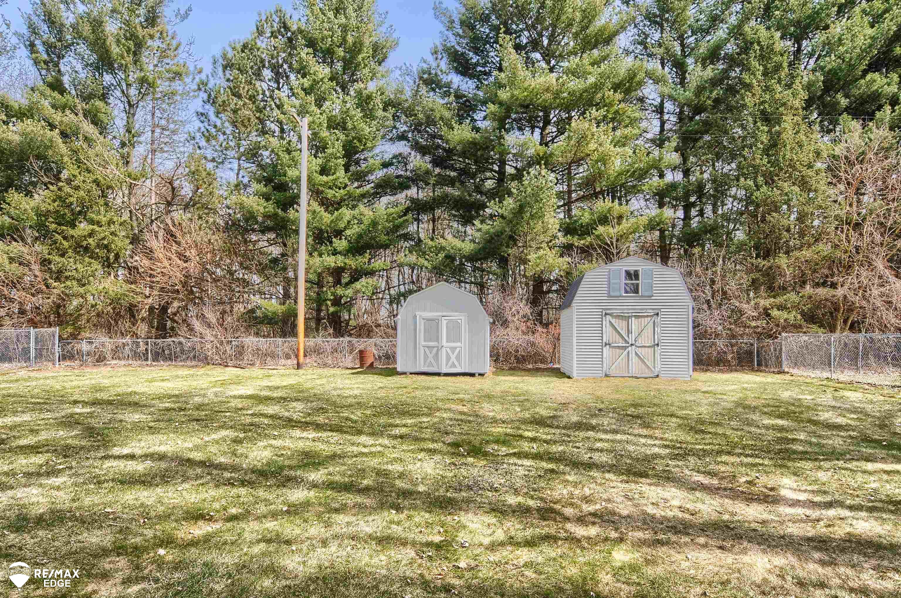 9448 North Webster Road Clio, MI 48420 - Photo 4 of 34