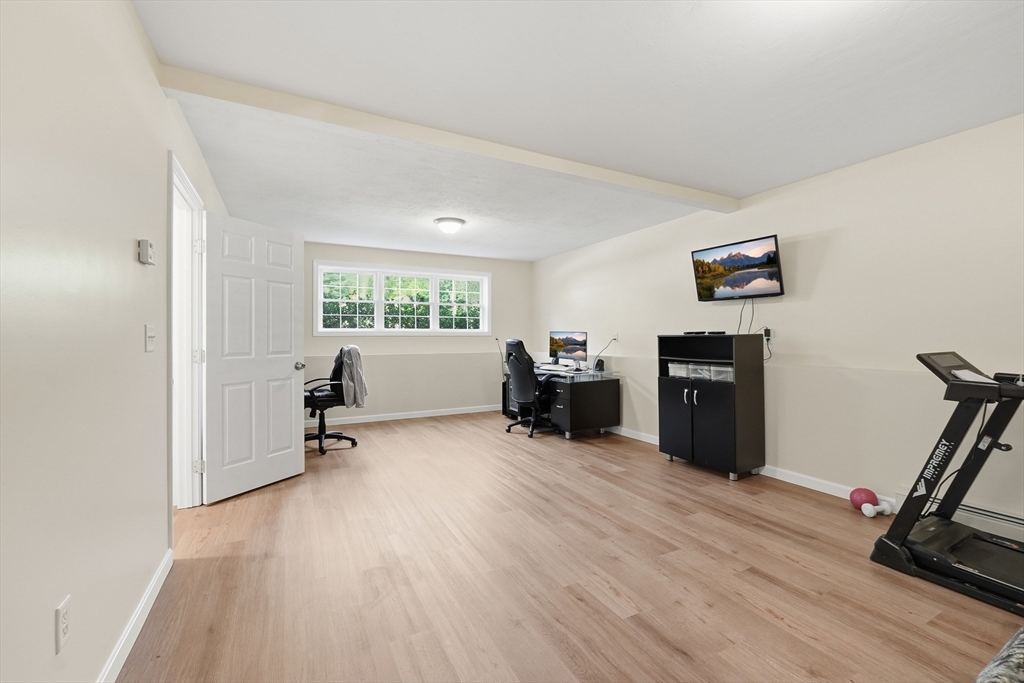 15 Primrose Street Worcester, MA 01604 - Photo 26 of 37