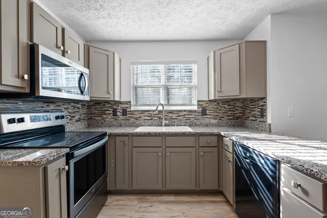 $369,000 | 19 Rayner Drive, Newnan, GA 30265