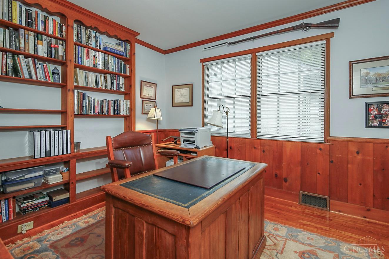 5104 Bonham Road Oxford, OH 45056 - Photo 16 of 39 Tastefully appointed first floor office.