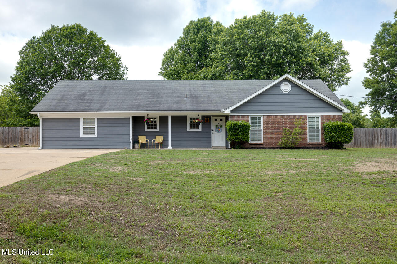 905 Reed Road-3 (2)