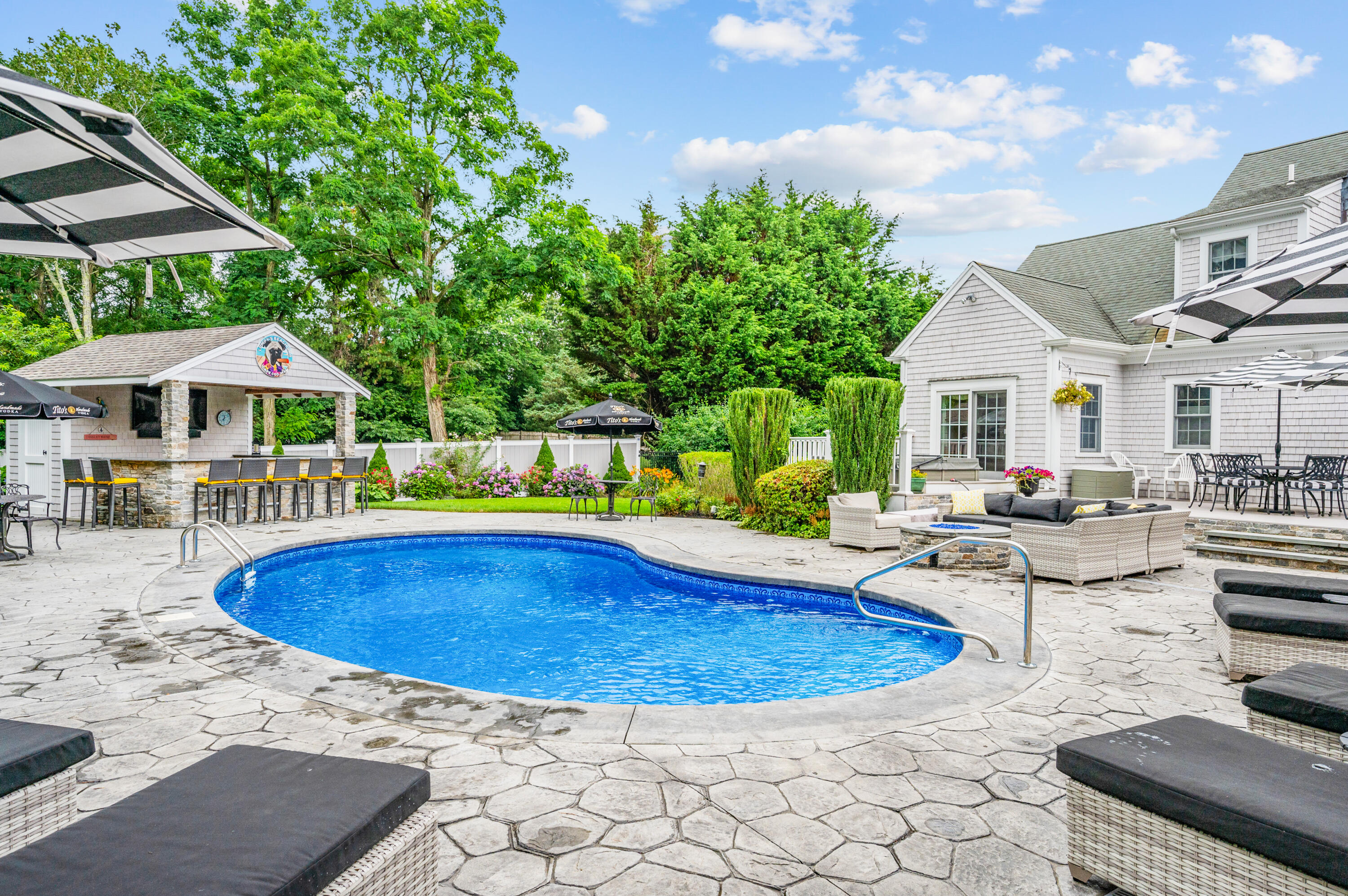 4 Cowslip Path East Sandwich, MA 02537 - Photo 33 of 40 Pool and hot tub