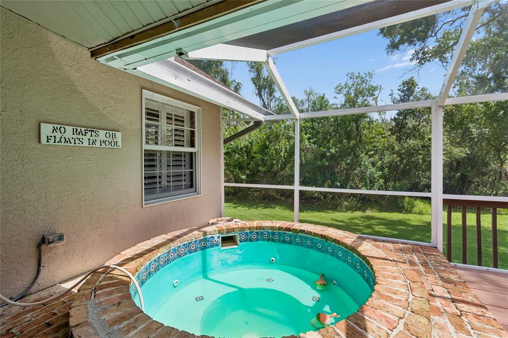 1055 Riverside Ridge Road Tarpon Springs, FL 34688 - Photo 70 of 92 Gallery Image 70