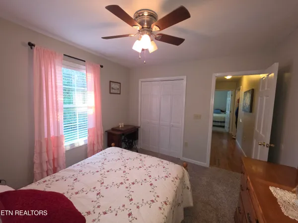 $399,900 | 110 Falcon Crest Drive, Harrogate, TN 37752