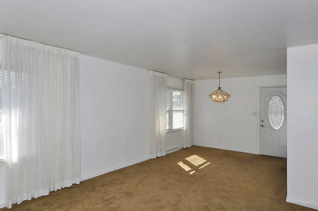 928 Long Road Glenview, IL 60025 - Photo 5 of 19