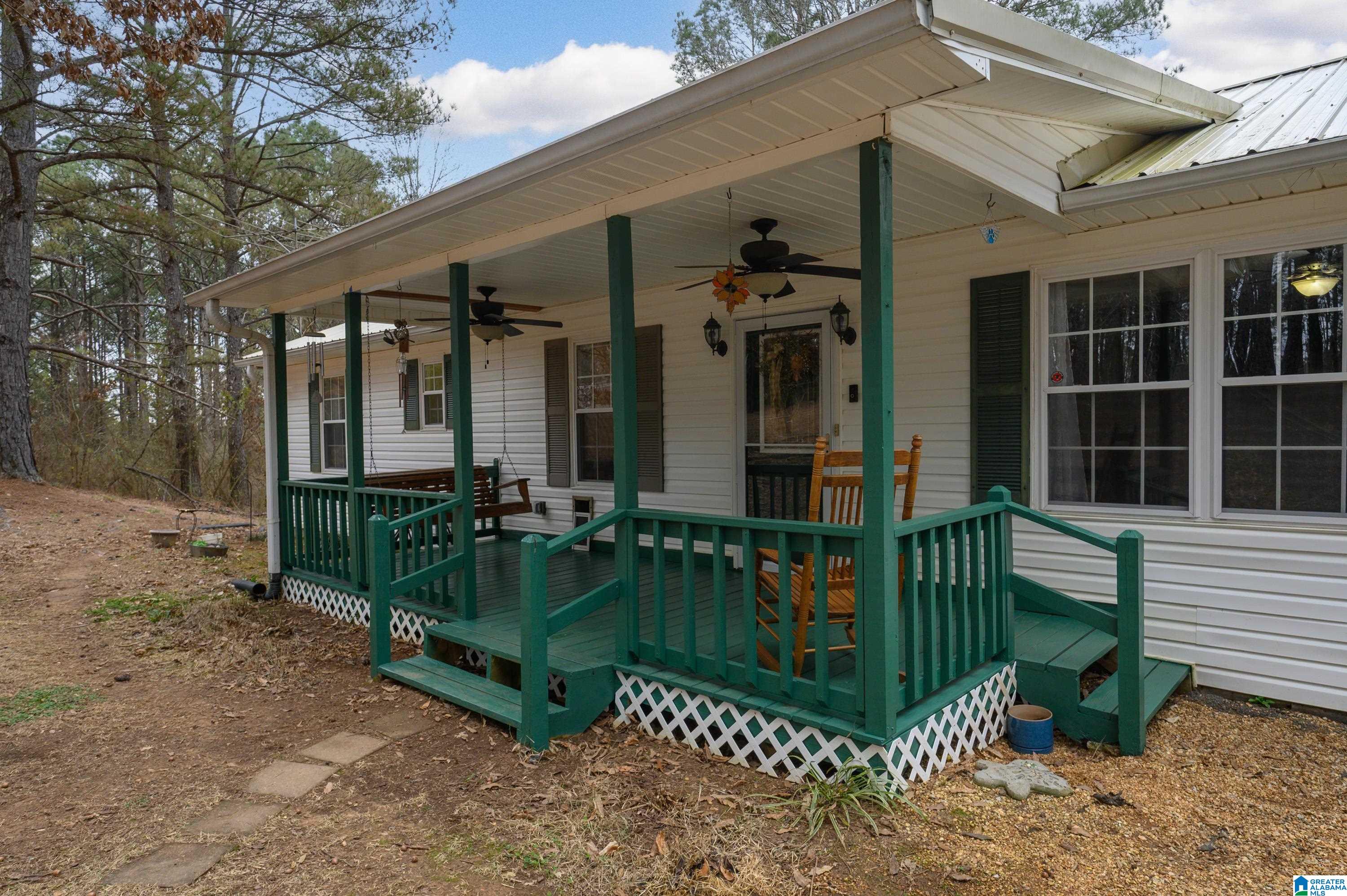 355 Whitlow Road Sumiton, AL 35148 - Photo 4 of 58