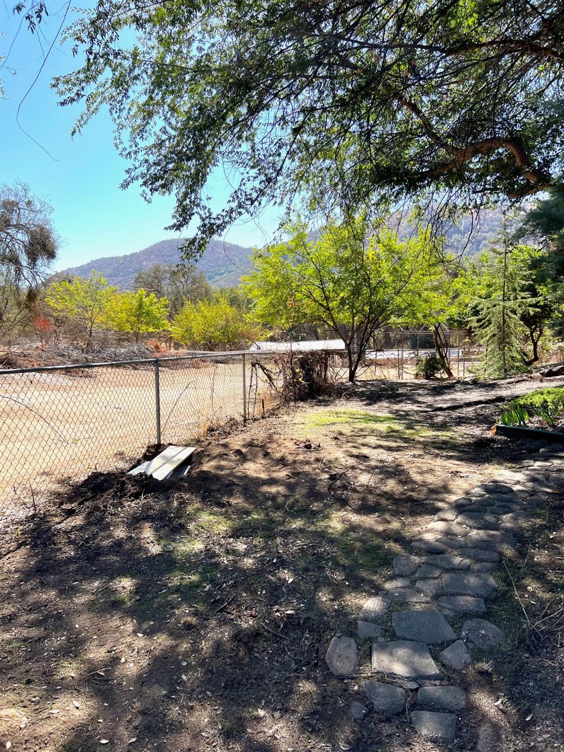 40402 Dunlap Road Dunlap, CA 93621 - Photo 14 of 21 Gallery Image 14