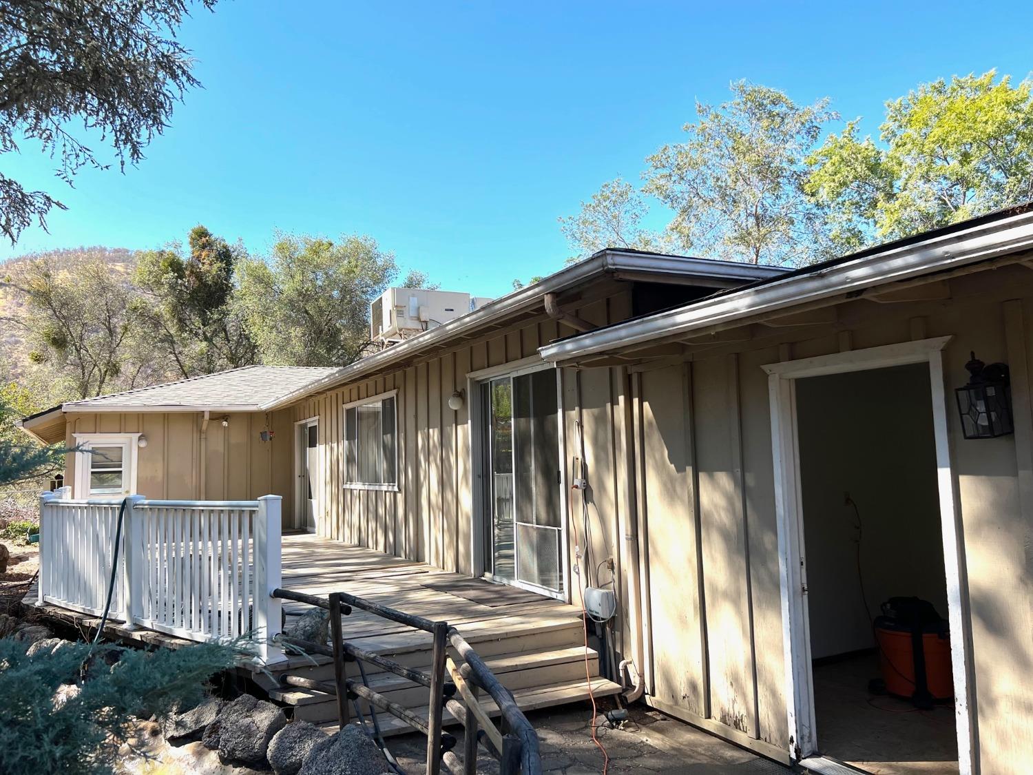 40402 Dunlap Road Dunlap, CA 93621 - Photo 2 of 21 Gallery Image 2
