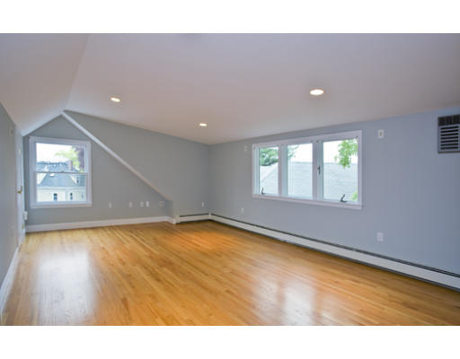75-77 Hampstead Road Boston, MA 02130 - Photo 4 of 5 Gallery Image 4