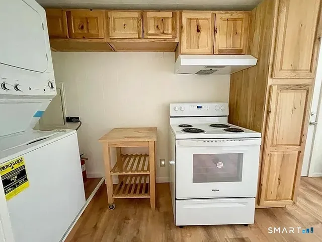 $1,850 | 180 Circle Drive, Bantam, CT 06750