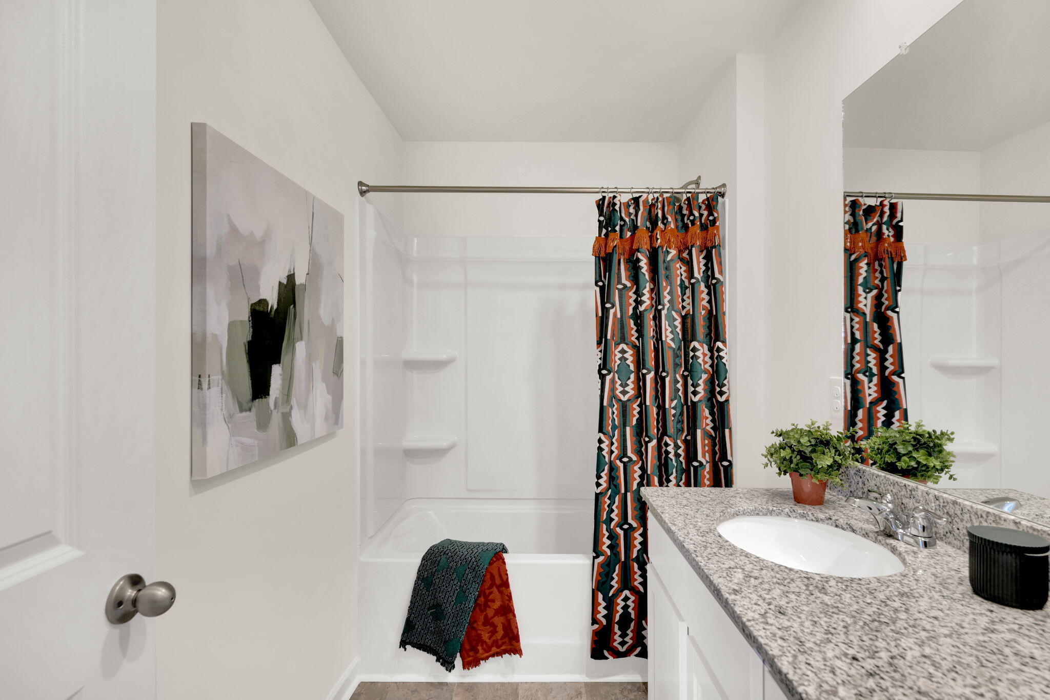 253 Old Warren School Road LaFayette, GA 30728 - Photo 35 of 46 28 - Full Bathroom 02