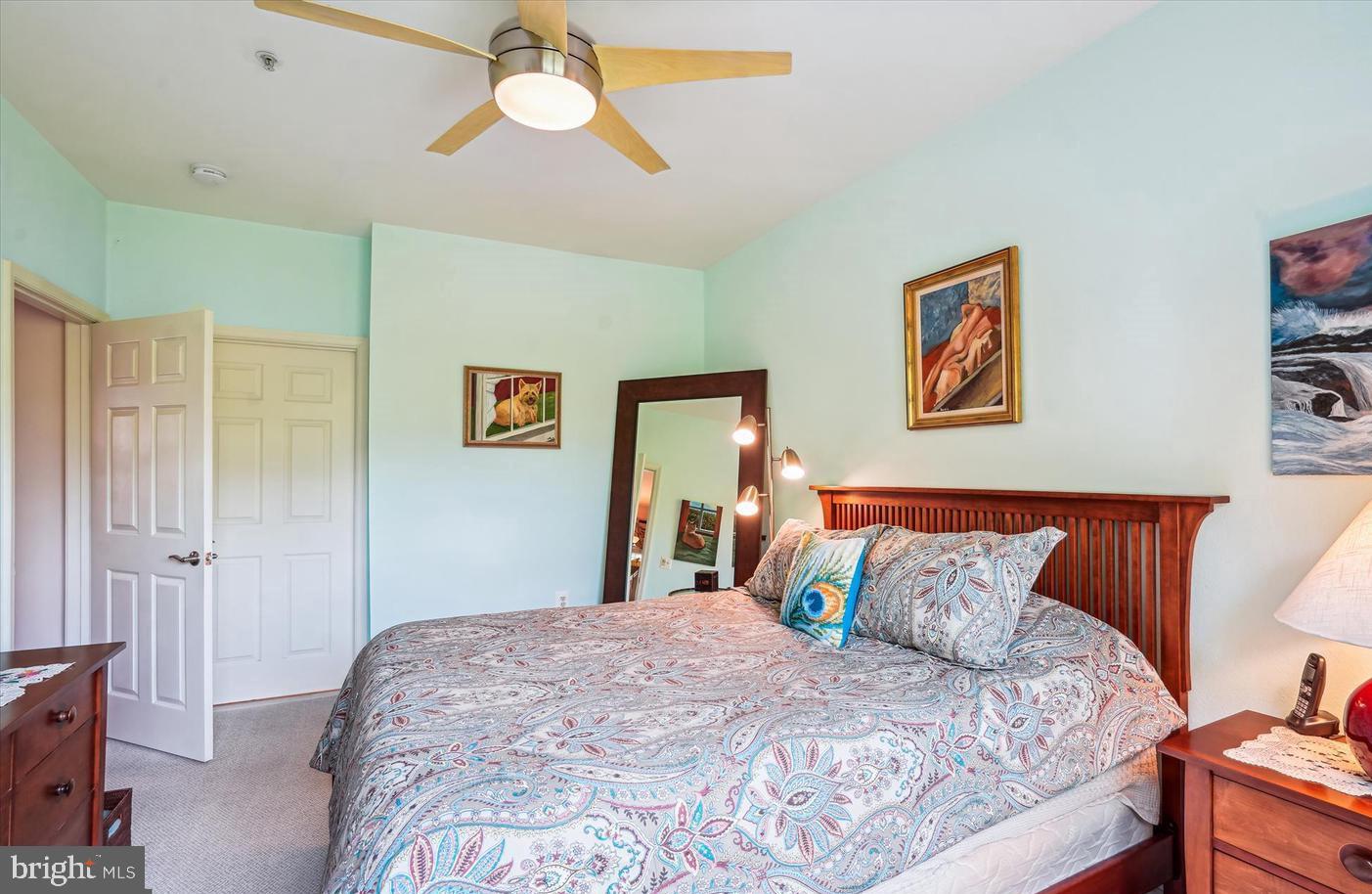 11800 Old Georgetown Road, Unit 1422 North Bethesda, MD 20852 - Photo 15 of 38 Primary Bedroom