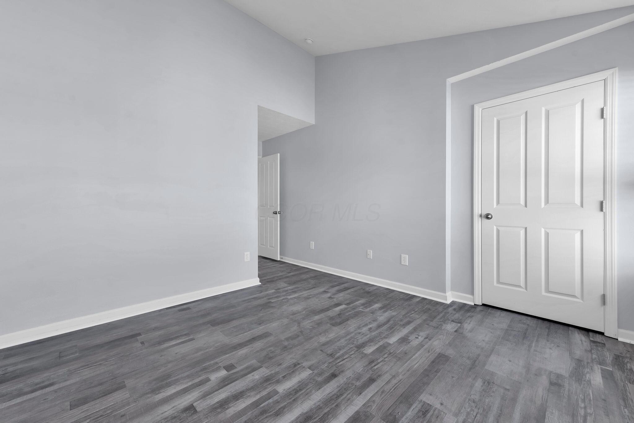 8326 Bruntsfield Road Columbus, OH 43235 - Photo 14 of 25 16-web-or-mls-8326-bruntsfield-rd