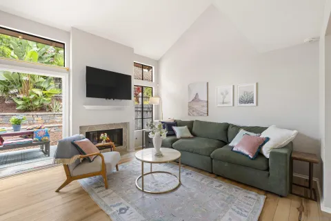 $975,000 | 12305 Caminito Mira Del Mar, San Diego, CA 92130