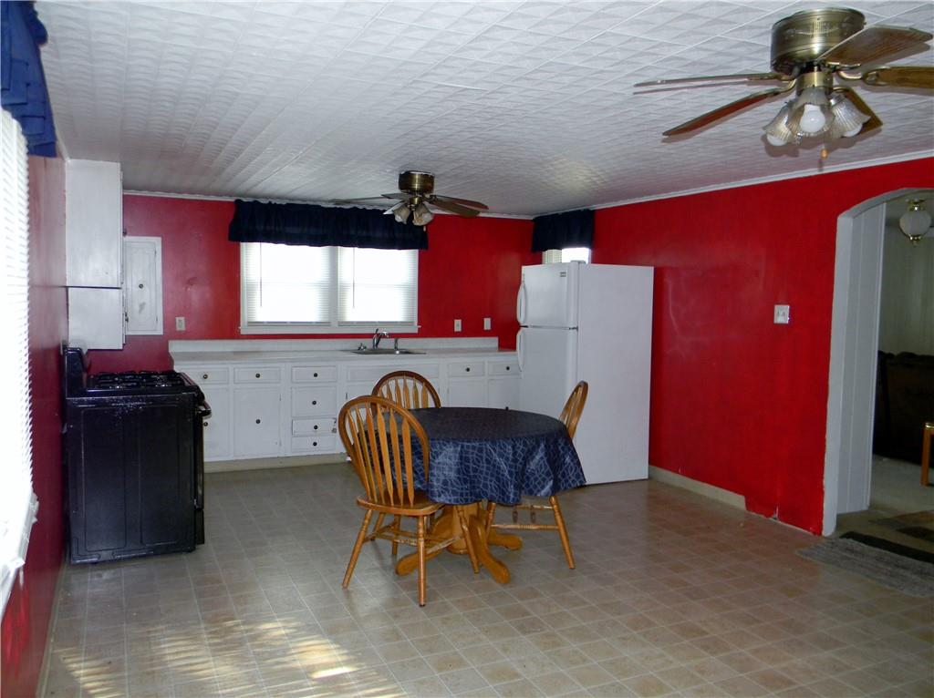 102 Snyder Road Johnstown, PA 15909 - Photo 8 of 24 Gallery Image 8