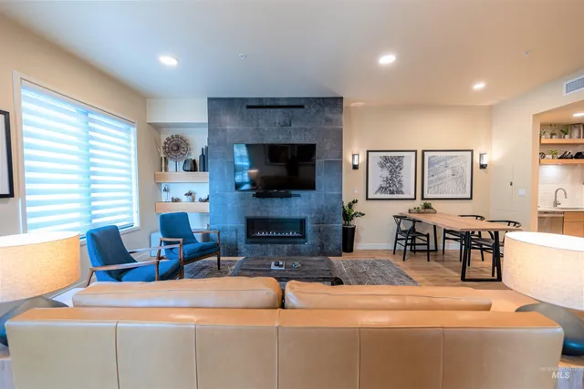 $689,000 | 760 Village Drive, Unit 307, Donnelly, ID 83615