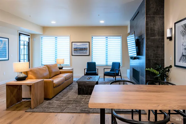 $689,000 | 760 Village Drive, Unit 307, Donnelly, ID 83615