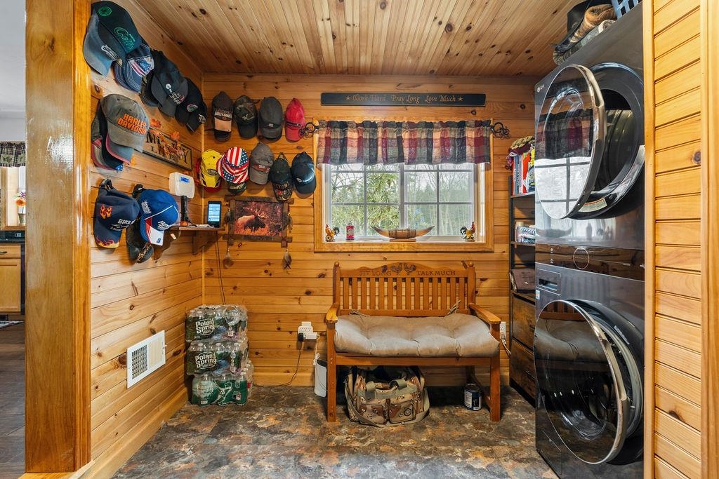 1027 Suncook Valley Road Barnstead, NH 03225 - Photo 8 of 38