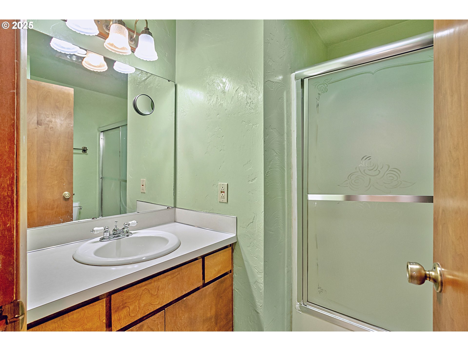 3095 Quiet Lane Eugene, OR 97404 - Photo 14 of 37