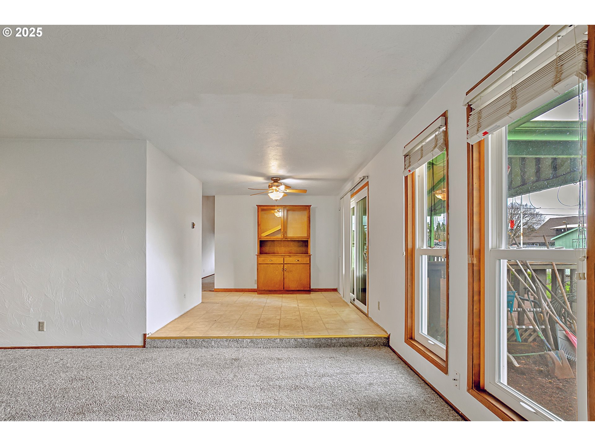 3095 Quiet Lane Eugene, OR 97404 - Photo 8 of 37