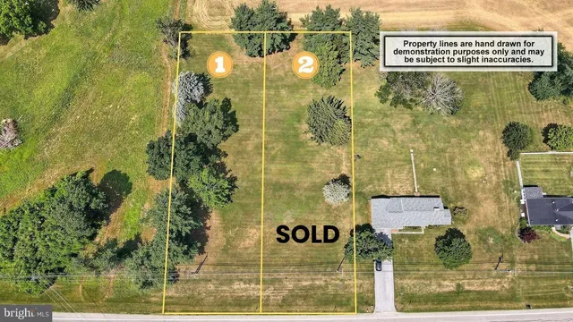 $59,900 | 51 Old York Road, Dillsburg, PA 17019