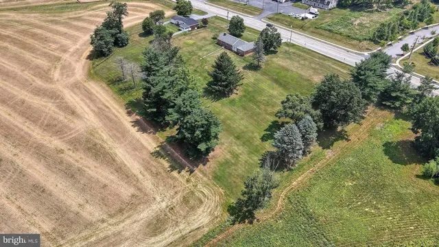 $59,900 | 51 Old York Road, Dillsburg, PA 17019