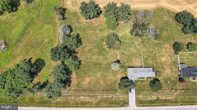 $59,900 | 51 Old York Road, Dillsburg, PA 17019