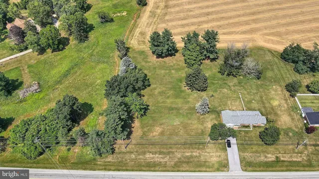 $59,900 | 51 Old York Road, Dillsburg, PA 17019