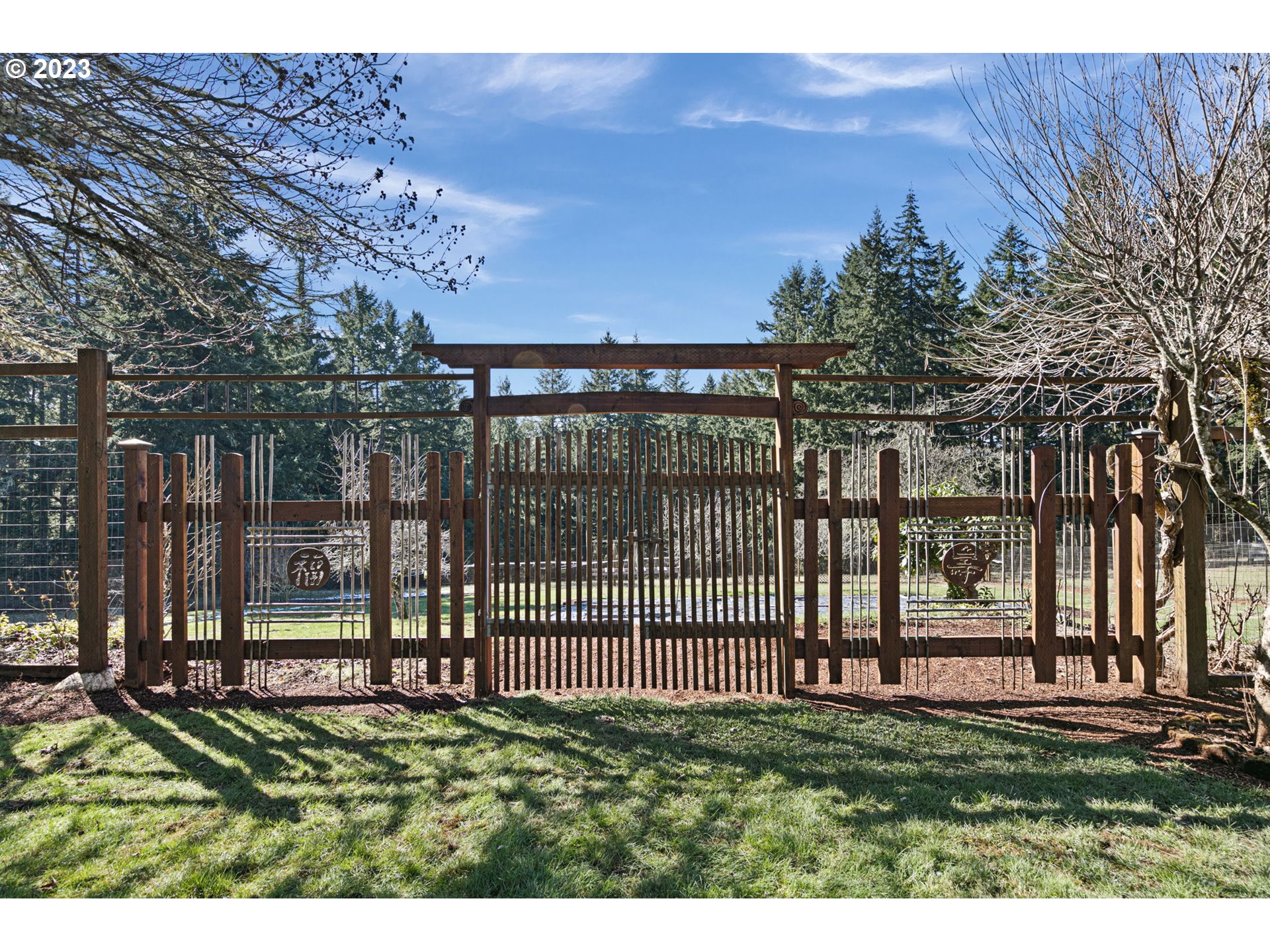 77914 Chisholm Trail Road Cottage Grove, OR 97424 - Photo 26 of 41 a view of outdoor space with a garden
