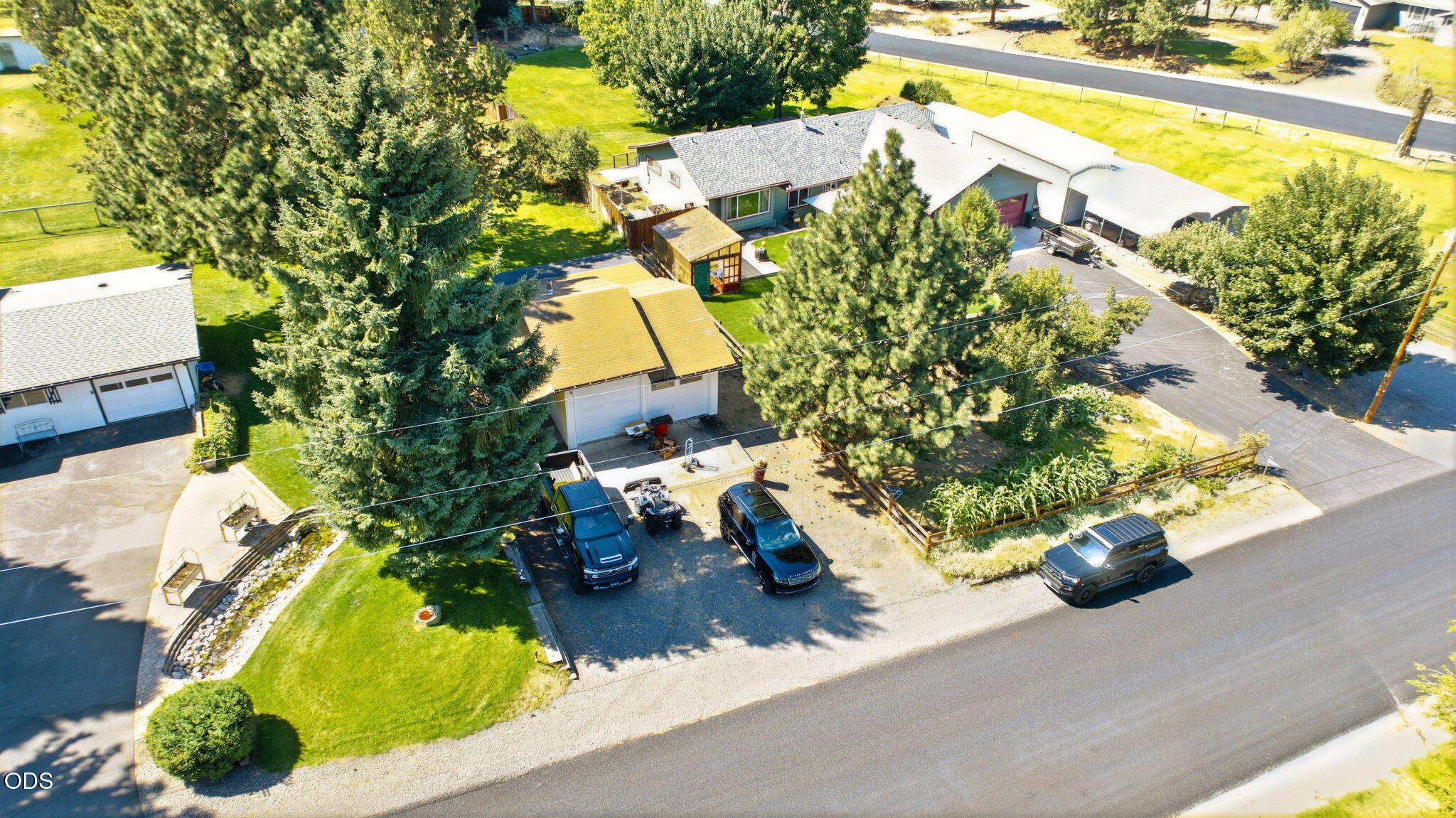 63825 Scenic Drive Bend, OR 97703 - Photo 52 of 65 Gallery Image 52