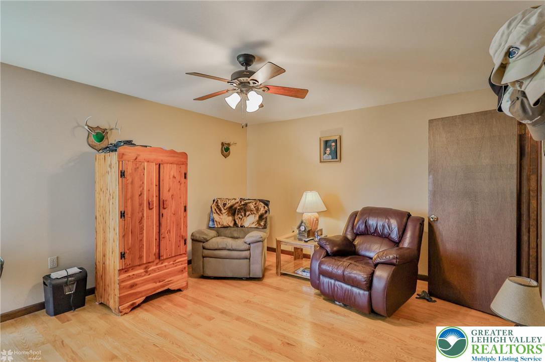 1208 Rone Drive Wind Gap, PA 18091 - Photo 33 of 78 a living room with furniture