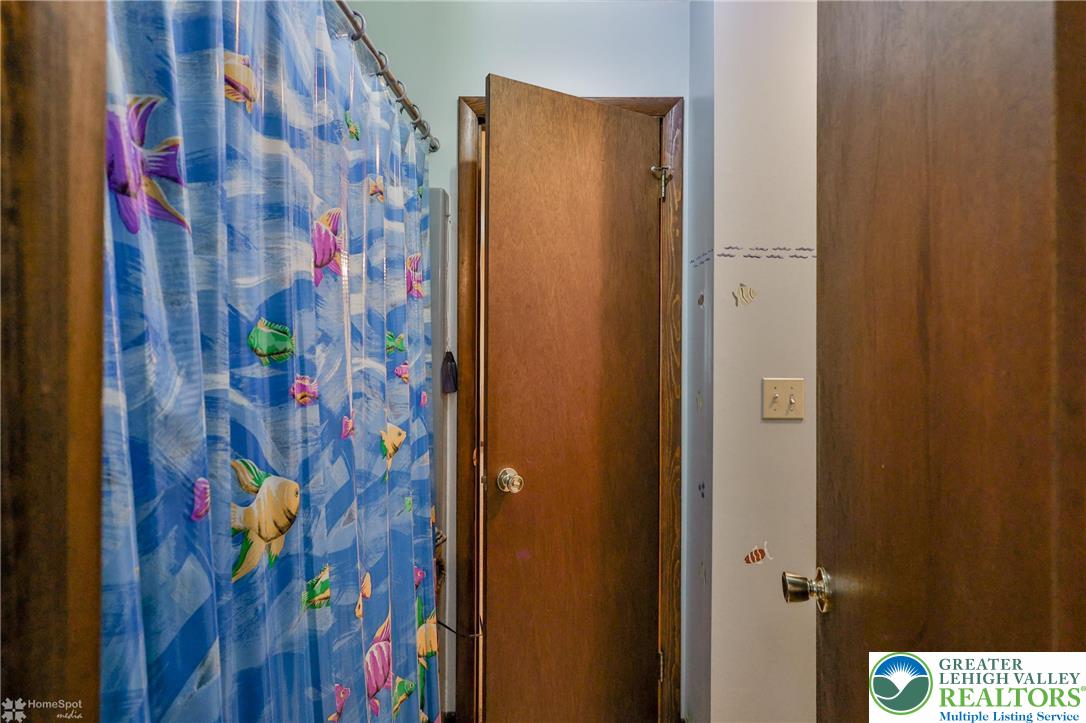 1208 Rone Drive Wind Gap, PA 18091 - Photo 47 of 78