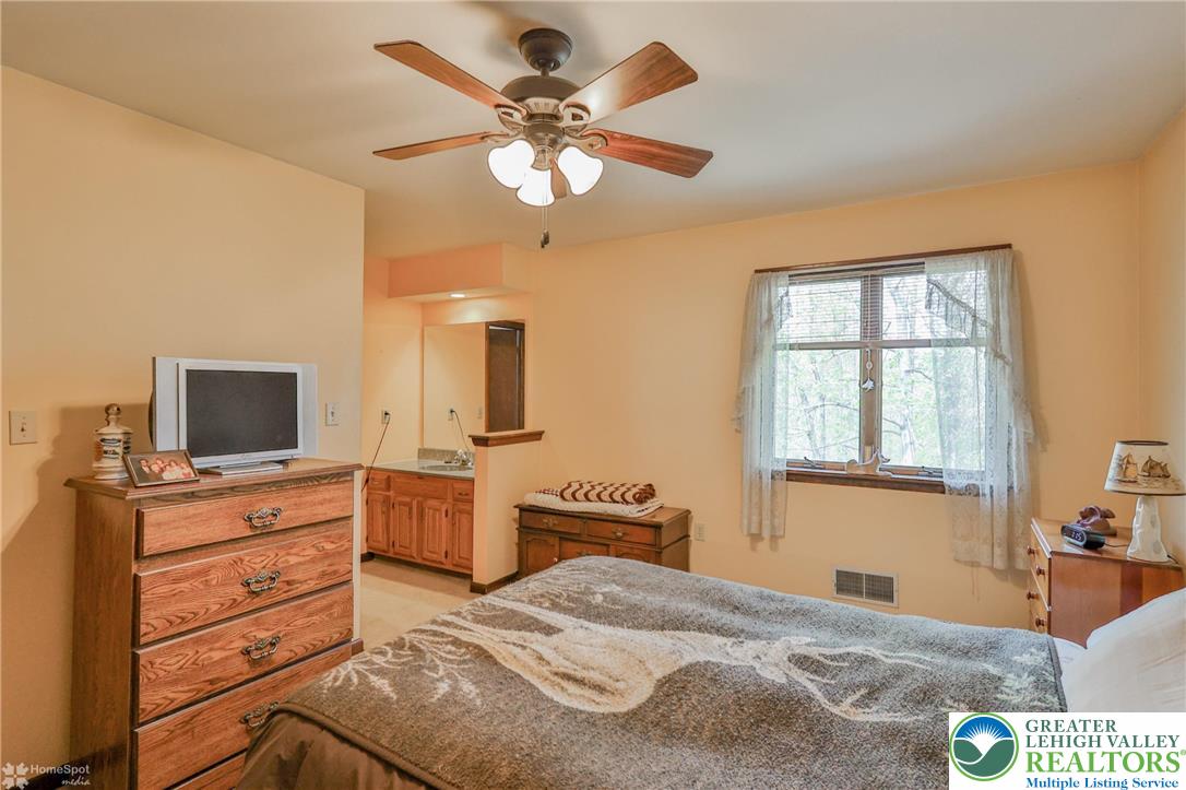 1208 Rone Drive Wind Gap, PA 18091 - Photo 52 of 78