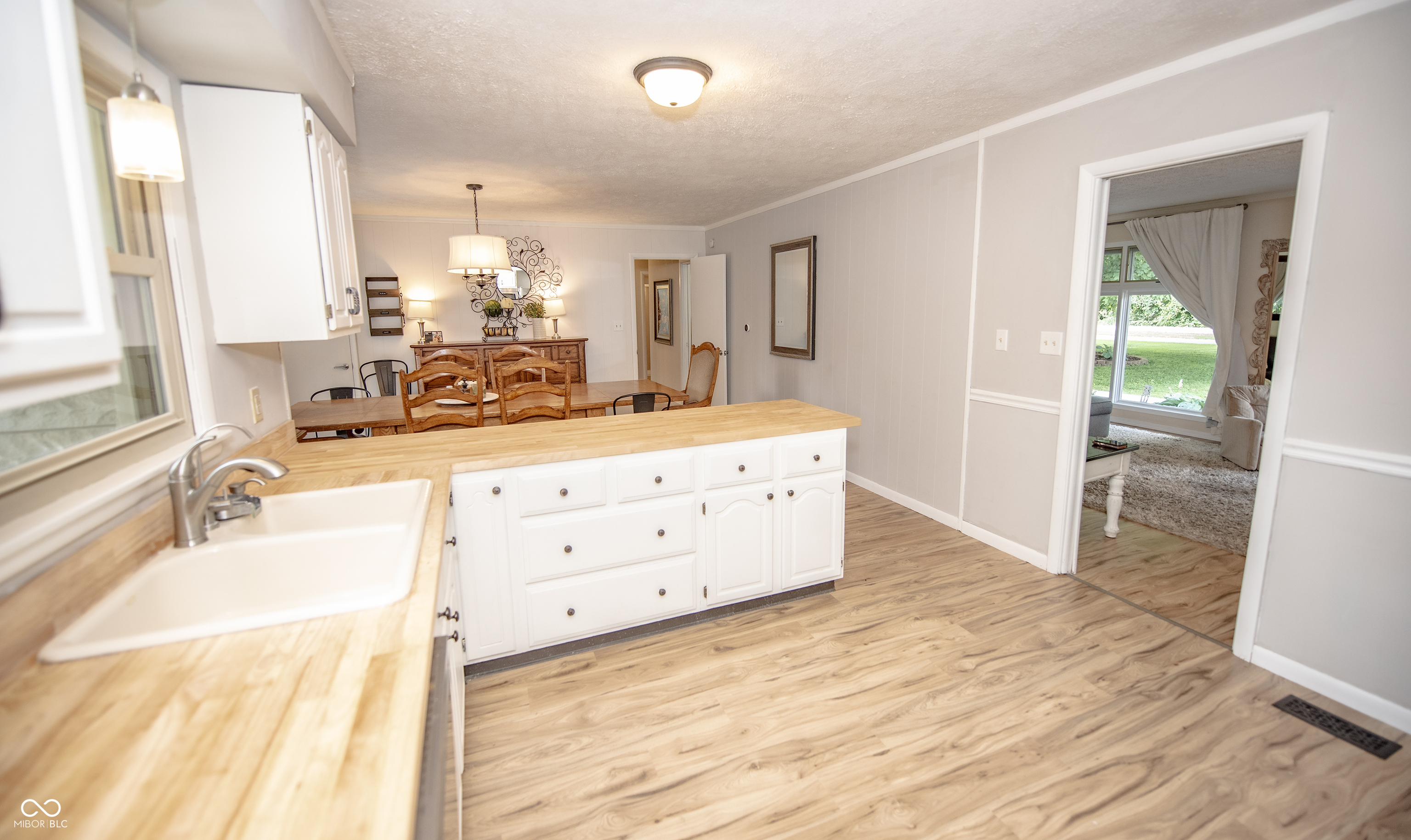 9895 Haverstick Road Carmel, IN 46280 - Photo 13 of 58