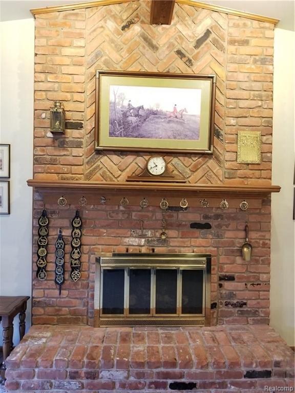 1699 Snowden Circle Rochester Hills, MI 48306 - Photo 13 of 31