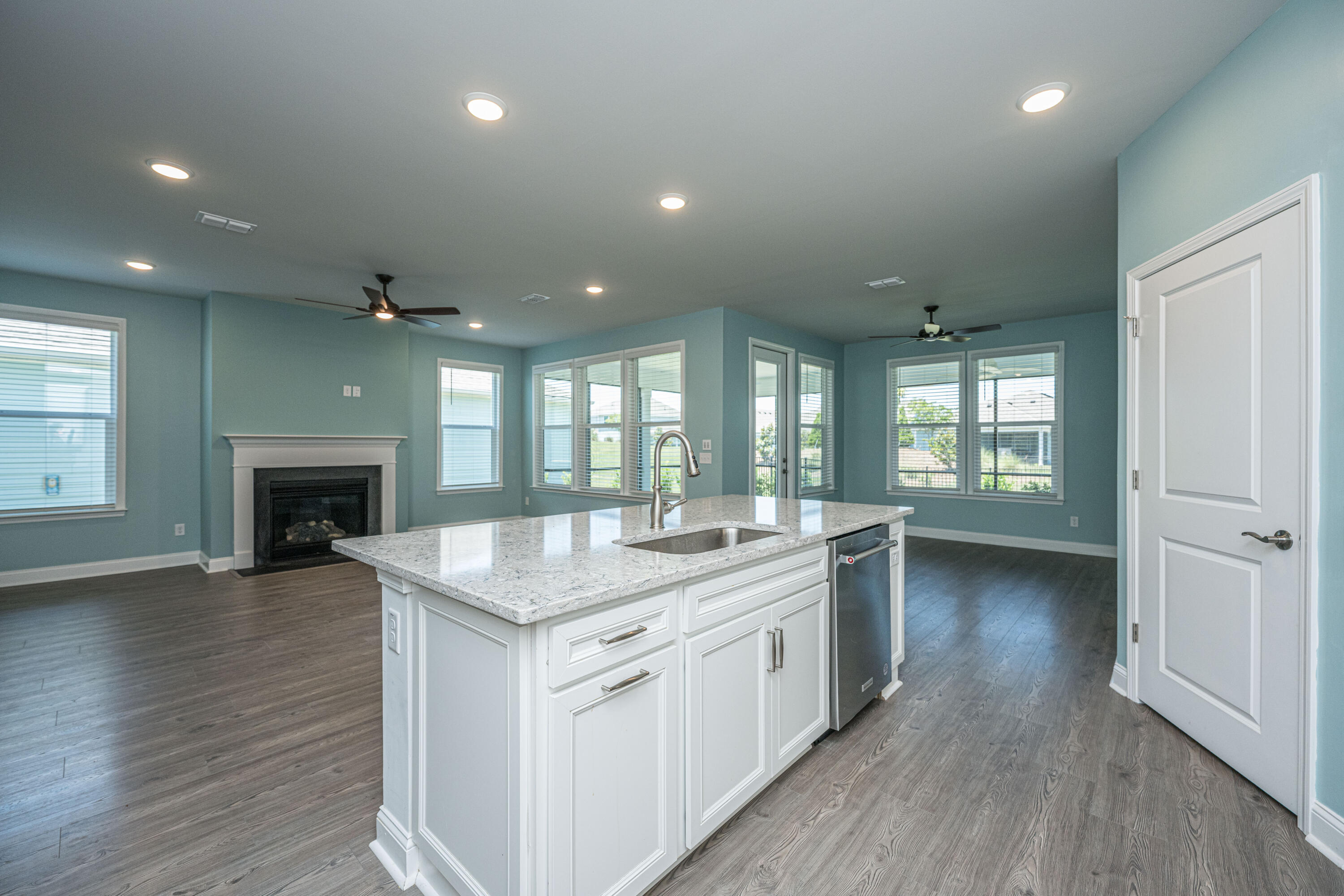 322 Autumn Azalea Way Summerville, SC 29486 - Photo 7 of 69
