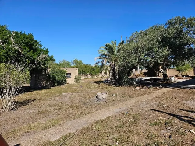 $279,000 | 12127 Railroad Avenue, Sinton, TX 78387