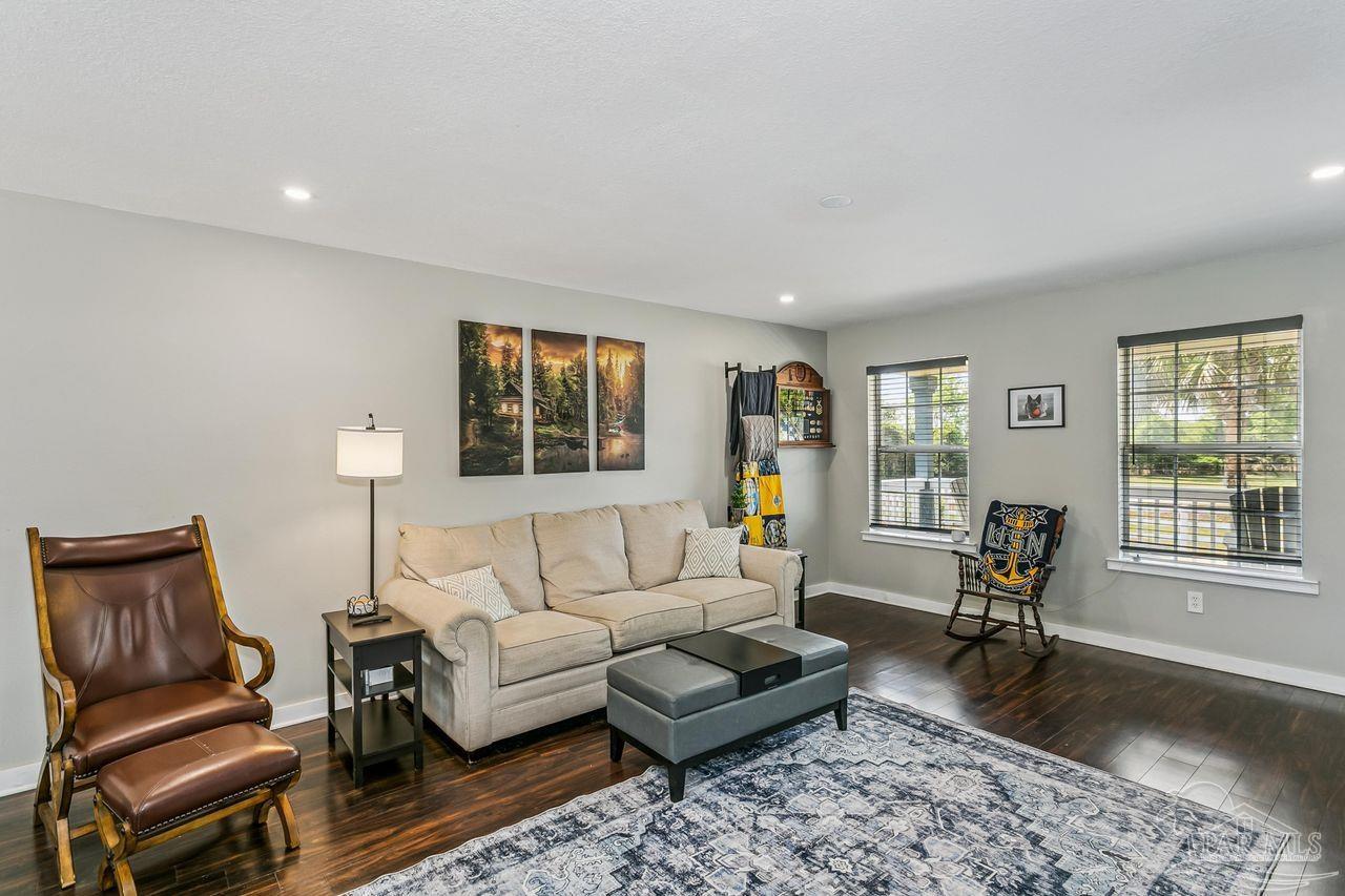6545 Greenwood Road Jay, FL 32565 - Photo 8 of 47