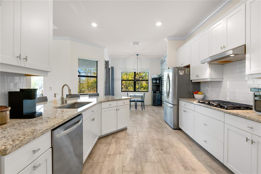 17045 Polo Trail Lakewood Ranch, FL 34211 - Photo 13 of 76