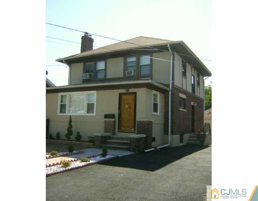 22 Reed Street Edison, NJ 08817 - Photo 1 of 6 Gallery Image 1
