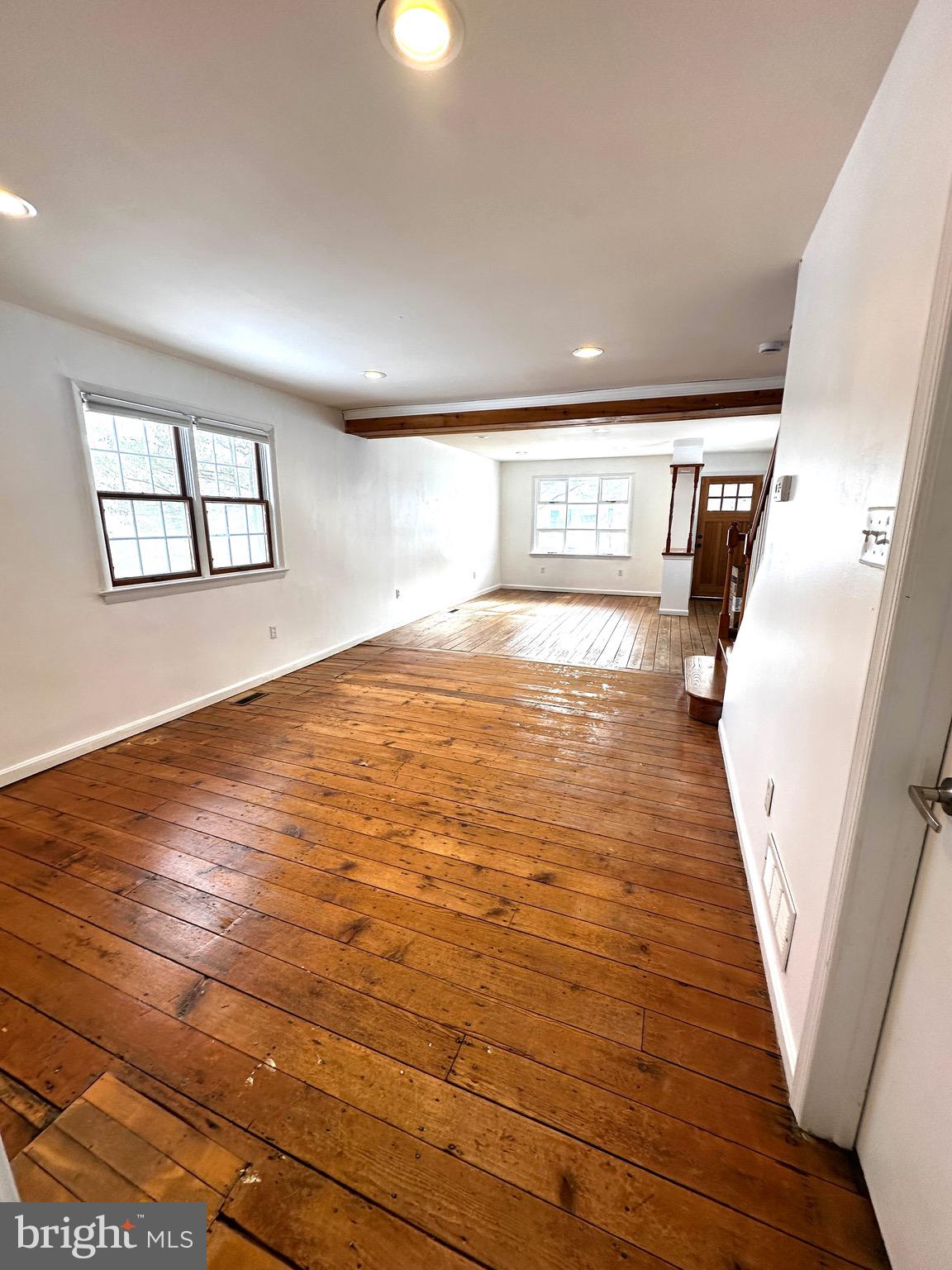 223 Walnut Street Spring City, PA 19475 - Photo 2 of 20