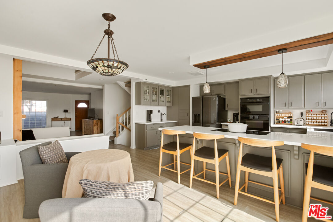2845 Harbor Boulevard Oxnard, CA 93035 - Photo 12 of 47 a view of a dining room with furniture