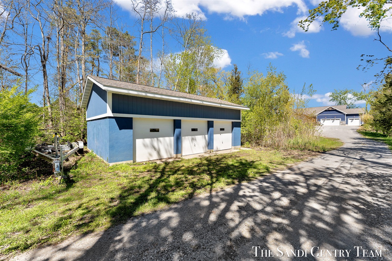 17940 Cove Street Spring Lake, MI 49456 - Photo 54 of 73