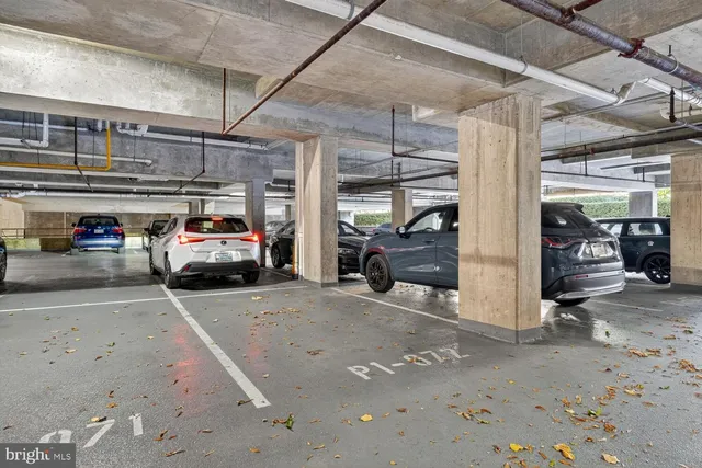 $418,000 | 355 I Street Southwest, Unit 121, Washington, DC 20024