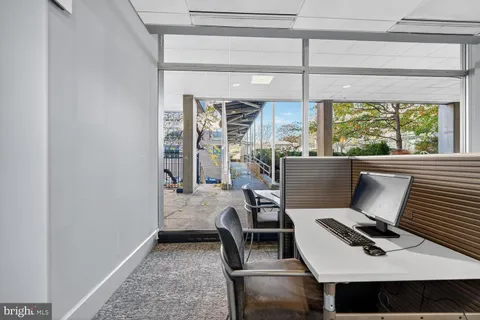 $418,000 | 355 I Street Southwest, Unit 121, Washington, DC 20024