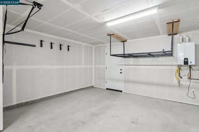 a view of a walk in closet