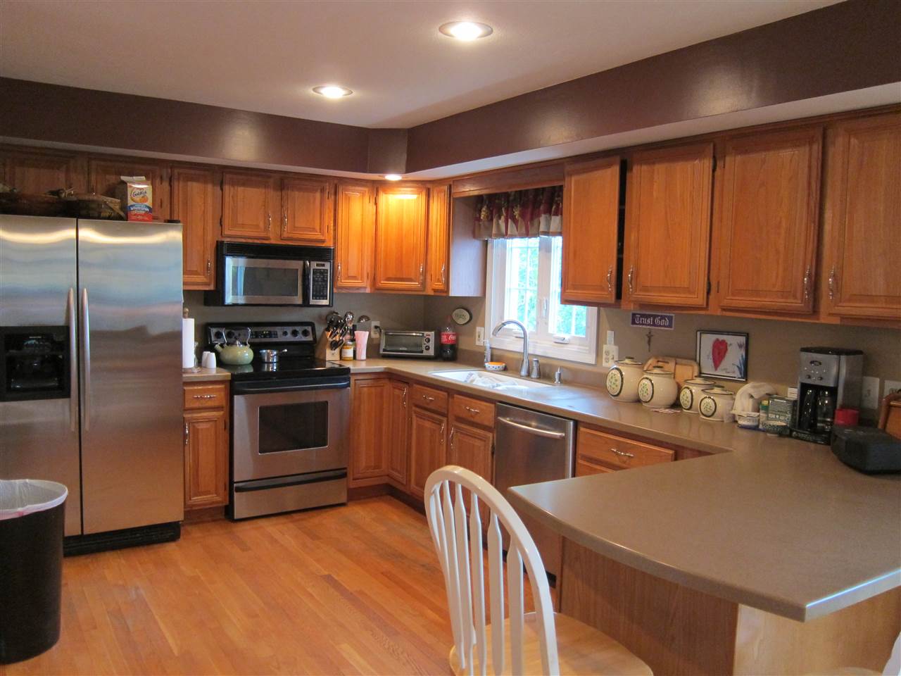 3 Union Road Stratham, NH 03885 - Photo 3 of 12