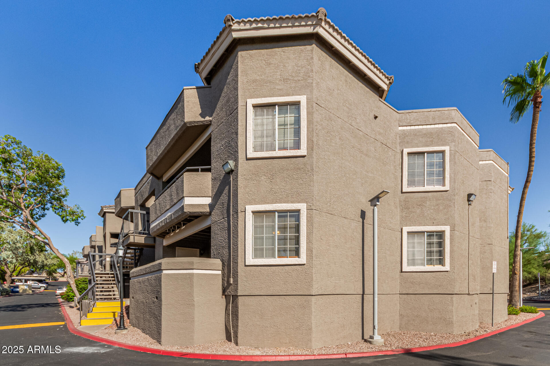 1720 East Thunderbird Road, Unit 1094 Phoenix, AZ 85022 - Photo 35 of 44 first floor